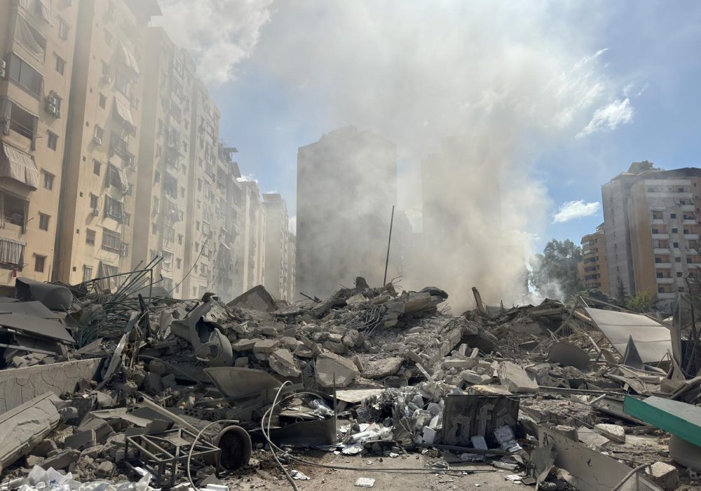 Bombardamento a Beirut, foto di Sabato Angieri